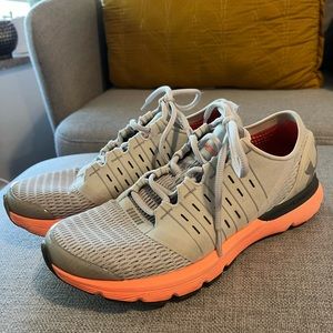 Women’s UnderArmour Speedfoam Europa